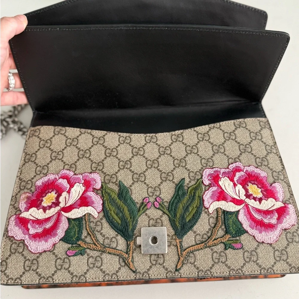 Gucci GG Supreme Medium Elton Dionysus Shoulder Elton Bag ~ EUC w/Dust Bag - Picture 10 of 16